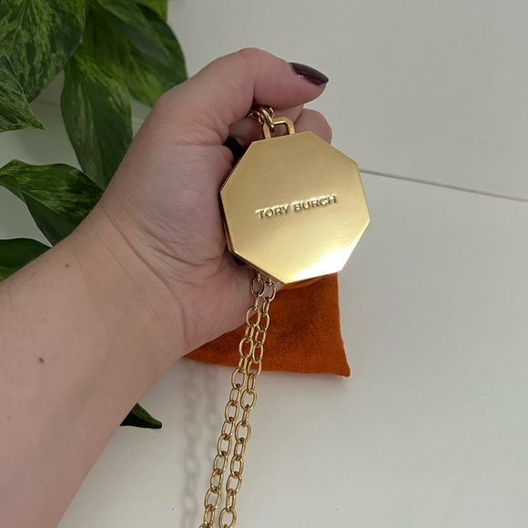 NEW Tory Burch Statement Necklace with Lip Balm & Pouch - Picture 5 of 16